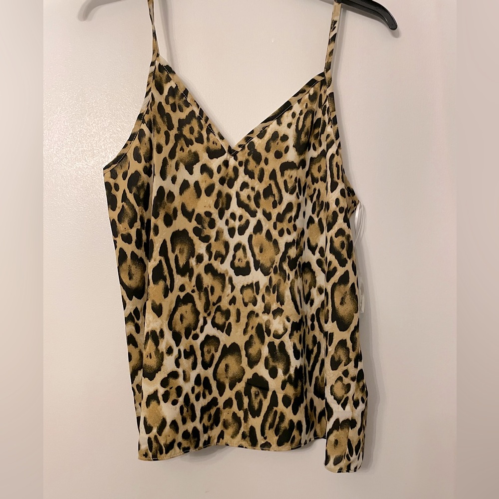 NWT Abound Top